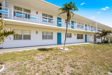 Beach Condo For Sale in St. Petersburg, Florida