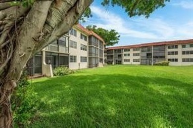 Beach Condo For Sale in Pembroke Pines, Florida