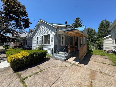 Beach Home For Sale in Erie, Pennsylvania