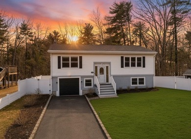 Beach Home For Sale in Seabrook, New Hampshire