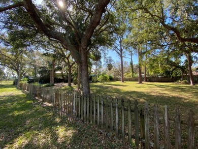 Beach Lot For Sale in Cedar Key, Florida