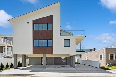 Beach Home For Sale in Long Beach, New York