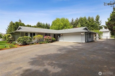 Beach Home For Sale in Olympia, Washington