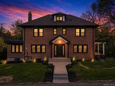 Beach Home For Sale in New Rochelle, New York