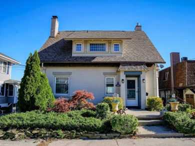 Beach Home For Sale in Port Huron, Michigan