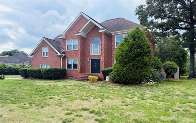 Beach Home For Sale in Chesapeake, Virginia