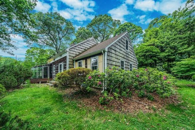 Beach Home For Sale in Stony Brook, New York