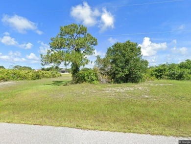 Beach Lot For Sale in Rotonda West, Florida