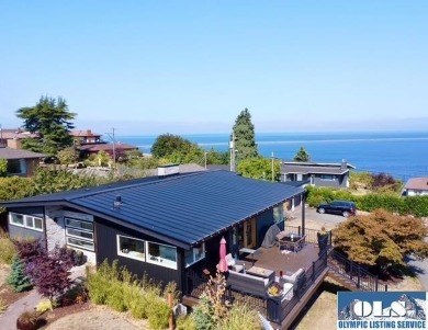 Beach Home Active Under Contract in Port Angeles, Washington