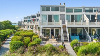 Beach Condo For Sale in Westhampton, New York