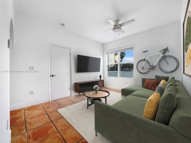 Beach Condo For Sale in Miami Beach, Florida