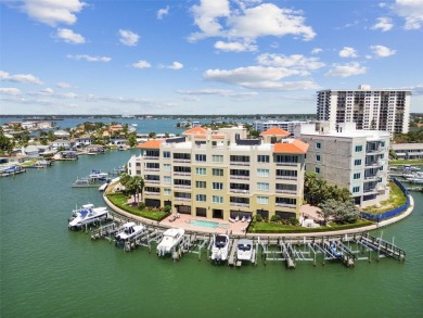 Beach Condo For Sale in Clearwater Beach, Florida