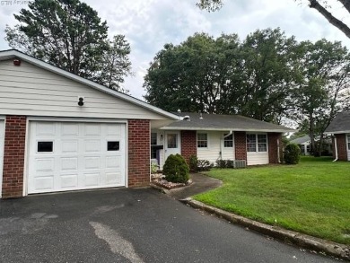 Beach Condo Sale Pending in Ridge, New York