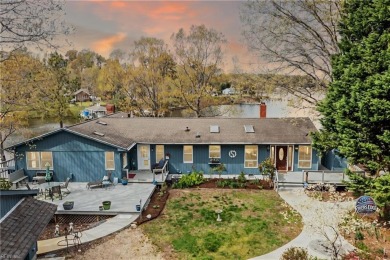 Beach Home For Sale in Reedville, Virginia