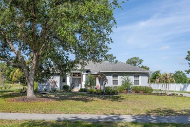 Beach Home Sale Pending in Bradenton, Florida