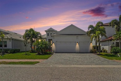 Beach Home For Sale in Bradenton, Florida