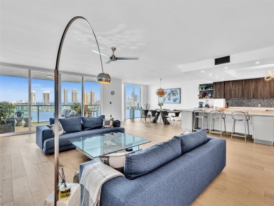 Beach Condo For Sale in Aventura, Florida