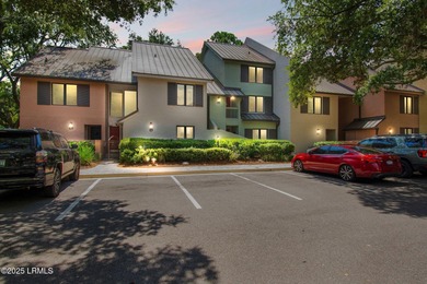 Beach Condo For Sale in Hilton Head Island, South Carolina