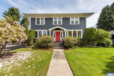 Beach Home For Sale in Port Angeles, Washington