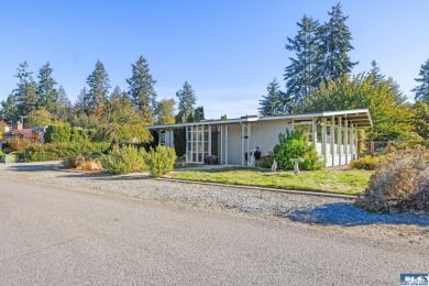 Beach Home Active Under Contract in Sequim, Washington