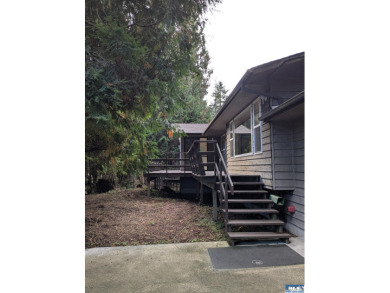 Beach Home For Sale in Sequim, Washington