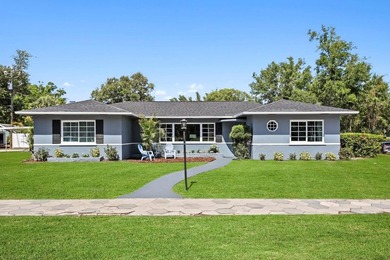 Beach Home For Sale in St. Petersburg, Florida