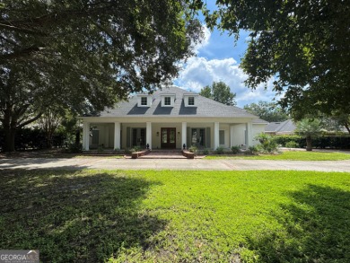 Beach Home For Sale in Saint Marys, Georgia