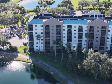 Beach Condo For Sale in Palmetto, Florida