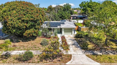 Beach Home Sale Pending in St. Petersburg, Florida