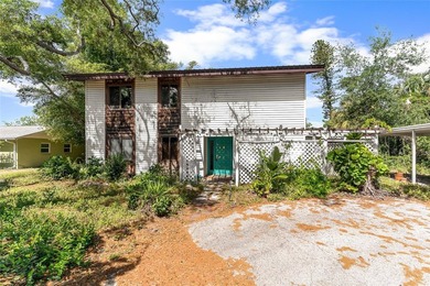 Beach Lot Sale Pending in Bradenton, Florida