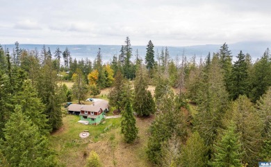 Beach Home For Sale in Sequim, Washington