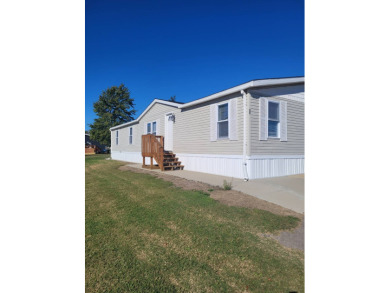 Beach Home For Sale in Three Oaks, Michigan