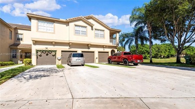 Beach Townhome/Townhouse For Sale in Miramar, Florida