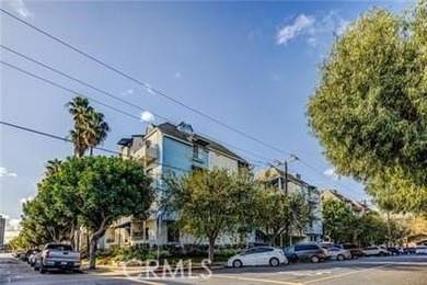 Beach Condo For Sale in Long Beach, California