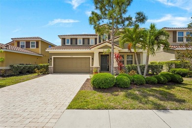 Beach Home For Sale in Sarasota, Florida