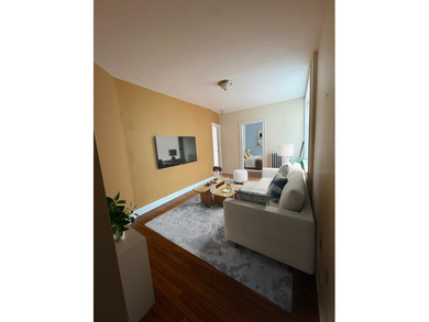 Beach Apartment For Sale in New York, New York