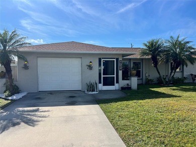 Beach Home For Sale in Englewood, Florida