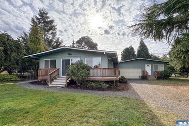 Beach Home For Sale in Sequim, Washington