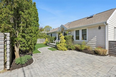 Beach Home For Sale in Hampton Bays, New York