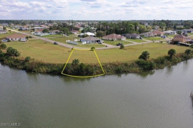 Beach Lot For Sale in Cape Coral, Florida