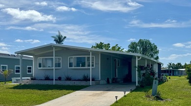 Beach Home For Sale in Ellenton, Florida