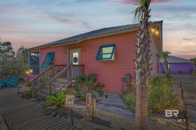 Beach Home For Sale in Gulf Shores, Alabama