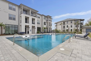 Beach Condo For Sale in Ocean Springs, Mississippi