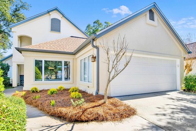 Beach Home For Sale in Gulf Shores, Alabama