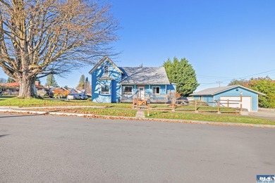 Beach Home For Sale in Port Angeles, Washington
