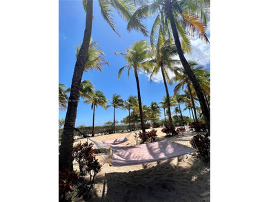 Beach Condo For Sale in Surfside, Florida