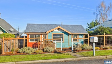 Beach Home For Sale in Port Angeles, Washington