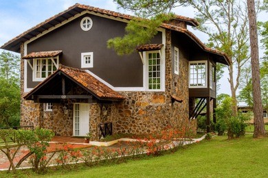 Beach Home For Sale in Panama City, 