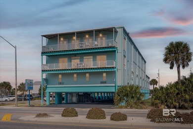 Beach Condo For Sale in Gulf Shores, Alabama