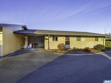 Beach Condo For Sale in Sequim, Washington